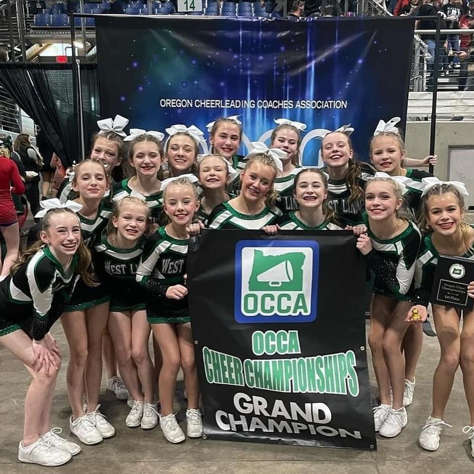 Junior Team (5th8th) West Linn Youth Cheer